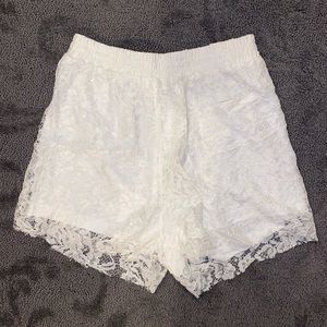 NWT White Lace Shorts size small